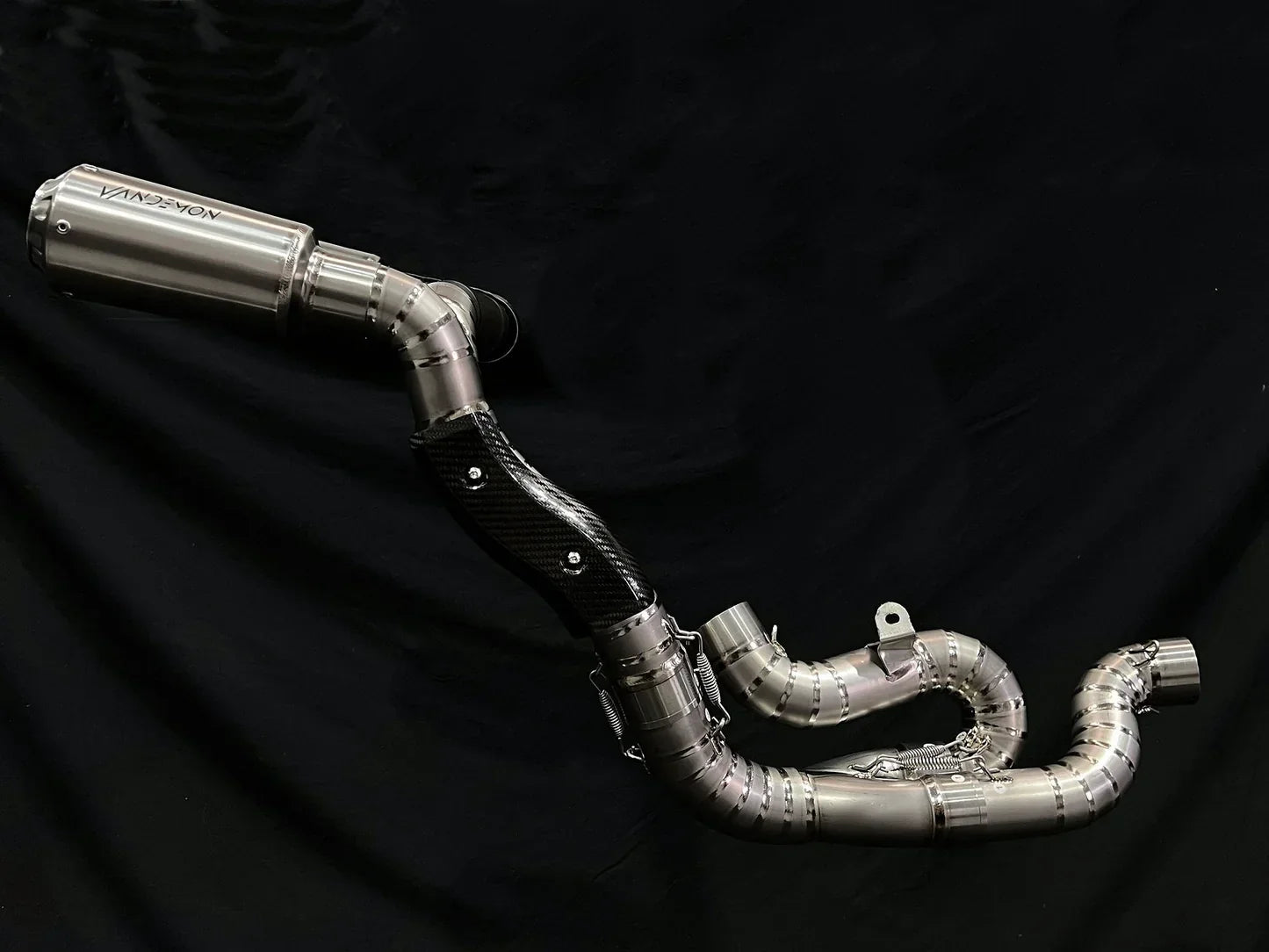 Vandemon  Ducati Panigale & Streetfighter V4 Titanium High Mount 3/4 Slip-On 2023-2024  DUCV4SFTIMUFHMB VA-35