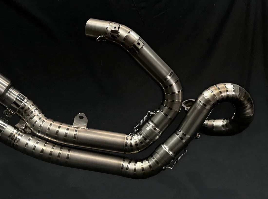 Vandemon Ducati Diavel 1200 Split Pulse Titanium Exhaust System DUCDVLTIBREXHB VA-109