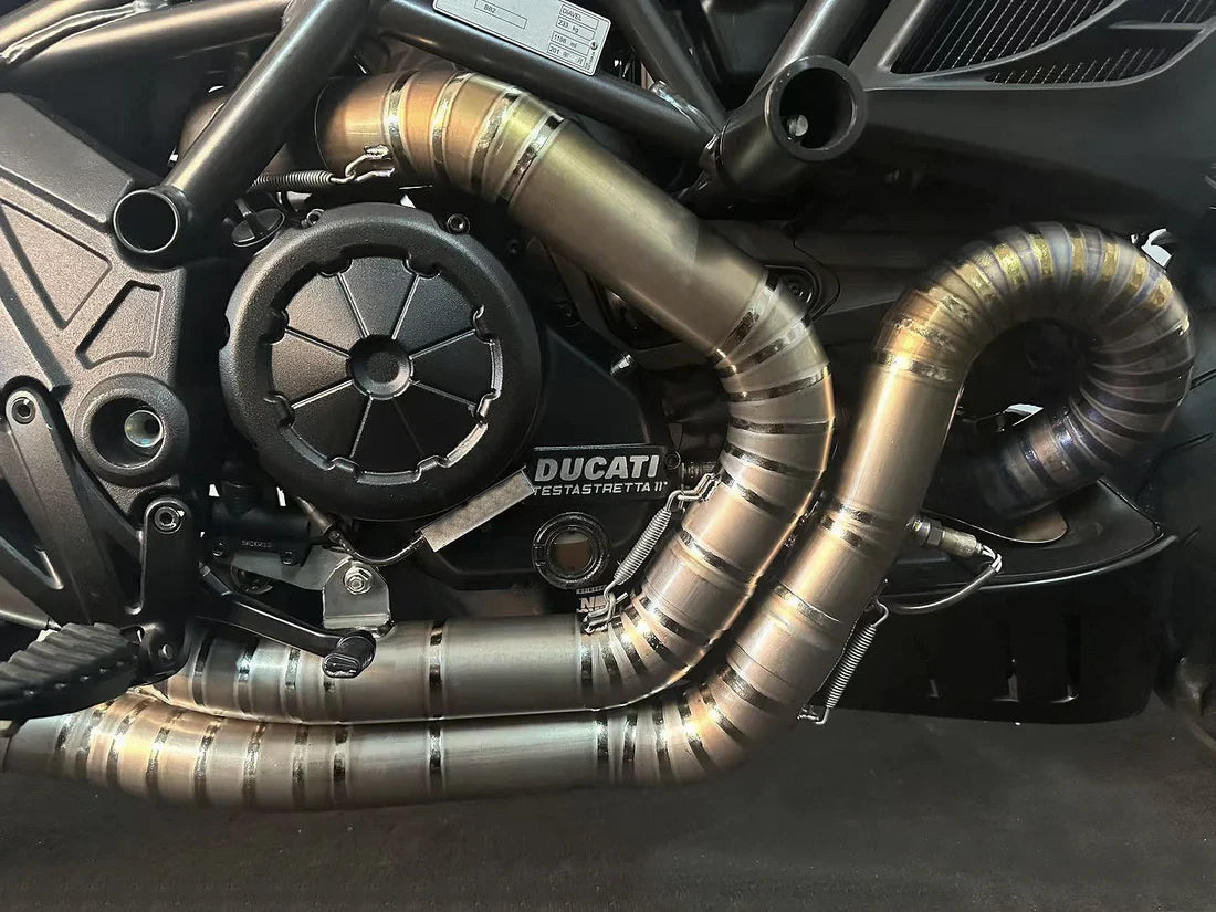 Vandemon Ducati Diavel 1200 Split Pulse Titanium Exhaust System DUCDVLTIBREXHB VA-109