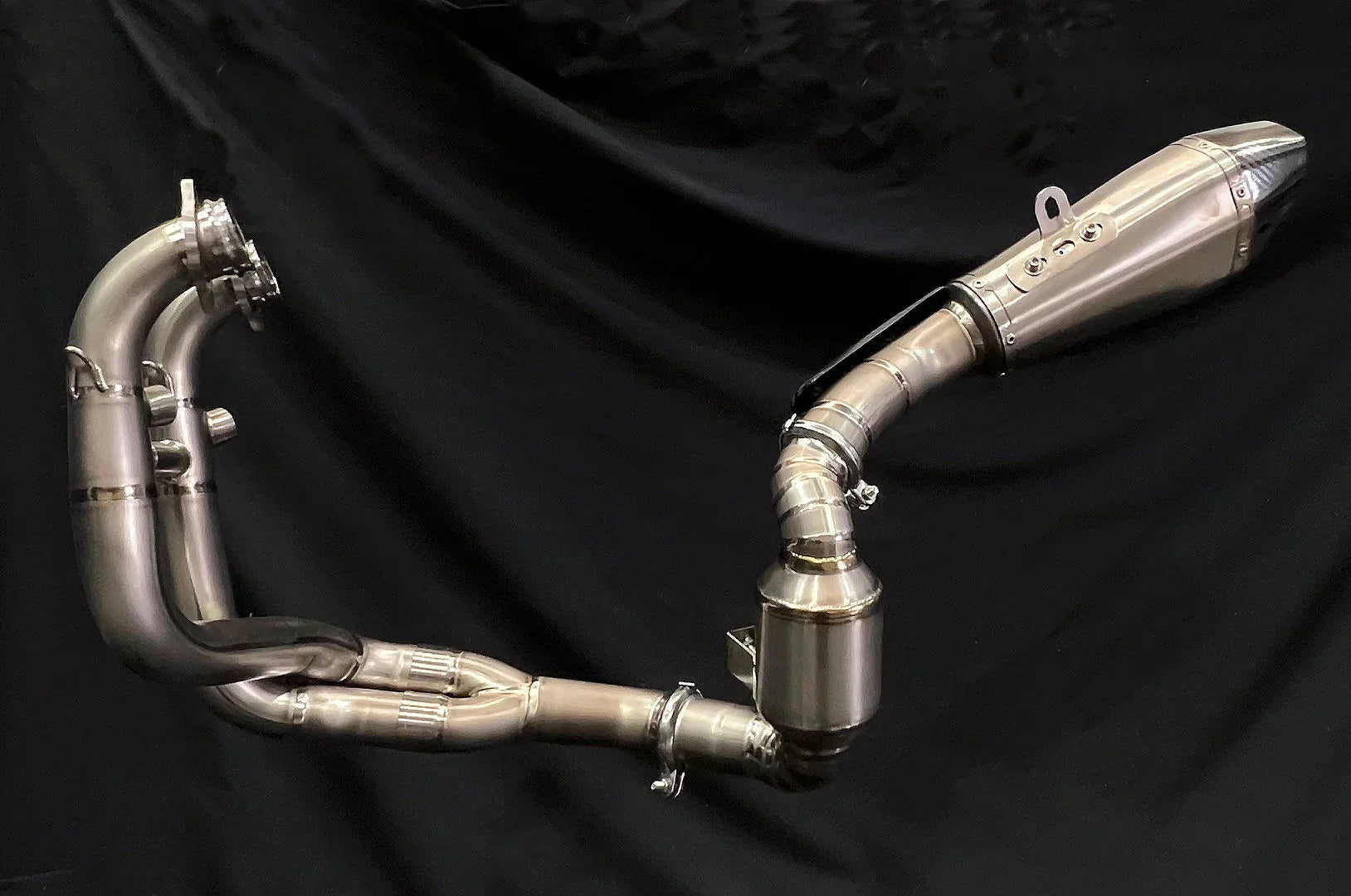 Vandemon  KTM 790/890 Duke & R 2017-2024  Titanium Exhaust System & Cat Delete  KTM890DUKERTIEXHB VA-58