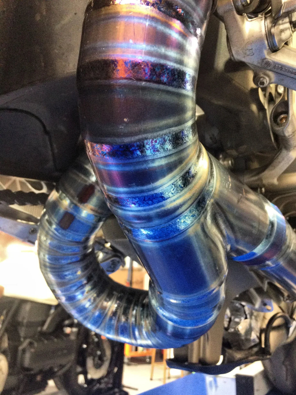 Vandemon  Ducati Panigale 1199, 1199S, 1299S, 1299 SP & R  2011-18 Titanium High Mount Exhaust System DUC129TIEXHMESA VA-36