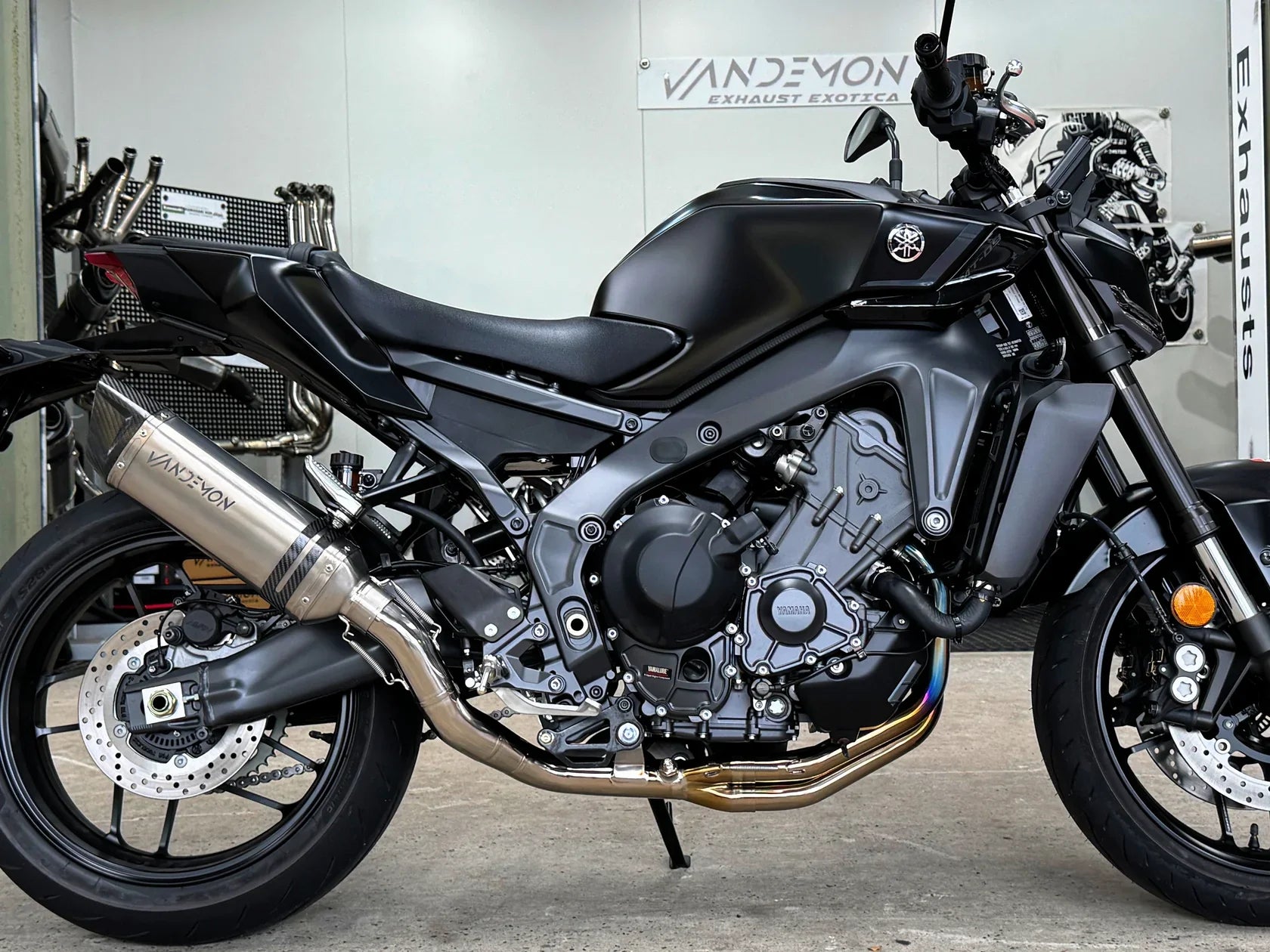 Vandemon  Yamaha GEN4 XSR900 and XSR900GP Titanium Exhaust System 2024-25 YAMAXSR9SMTIEXHA VA-77