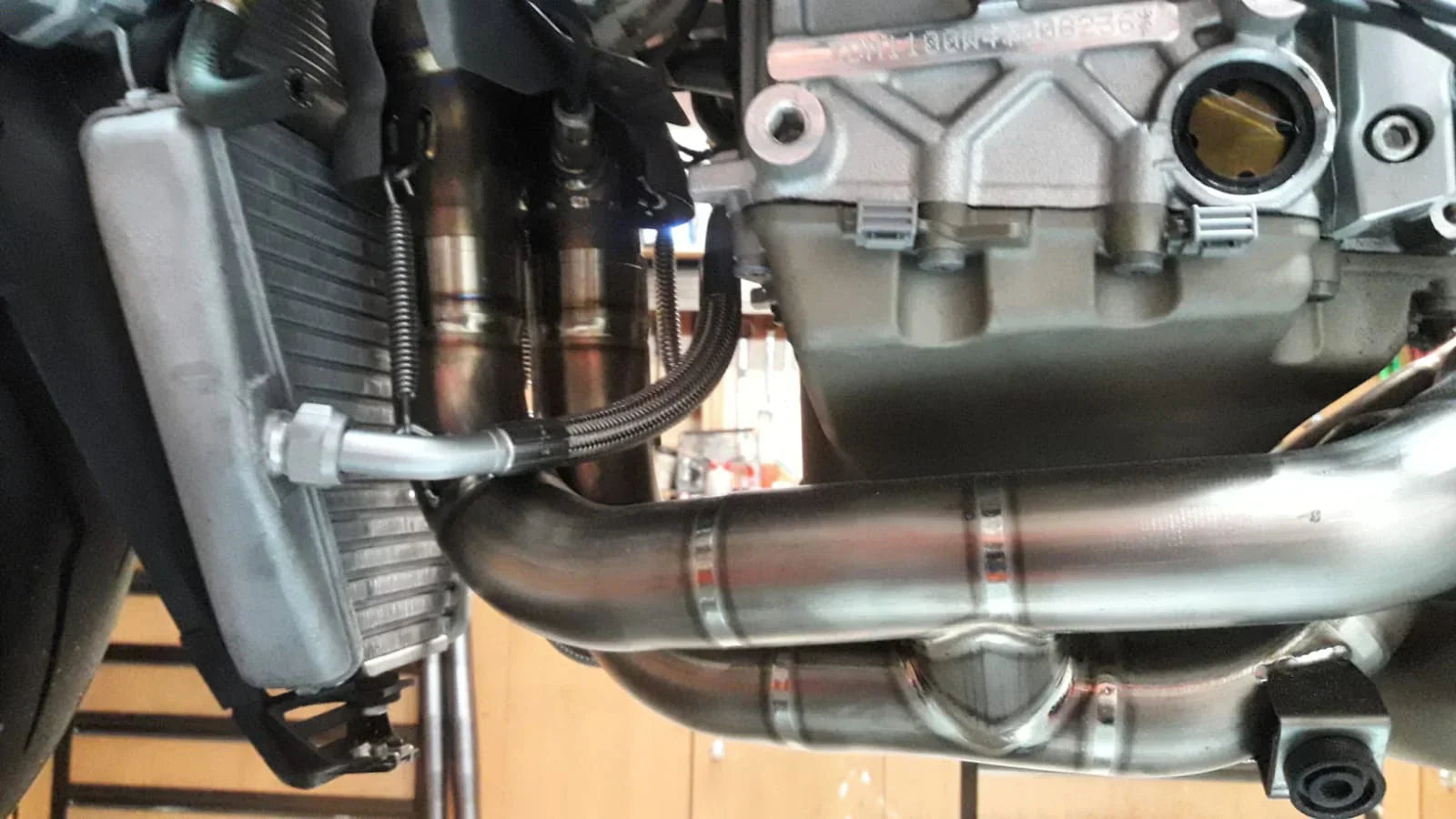 Vandemon  Ducati Panigale V4S & V4R Full Titanium Exhaust Kit 2018-20 DUCV4TIEXHSYSNA VA-37