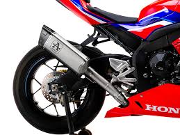 71005PT  Arrow Pista Slip-on Exhaust, Titanium for Honda CBR1000RR-R 2020-2023